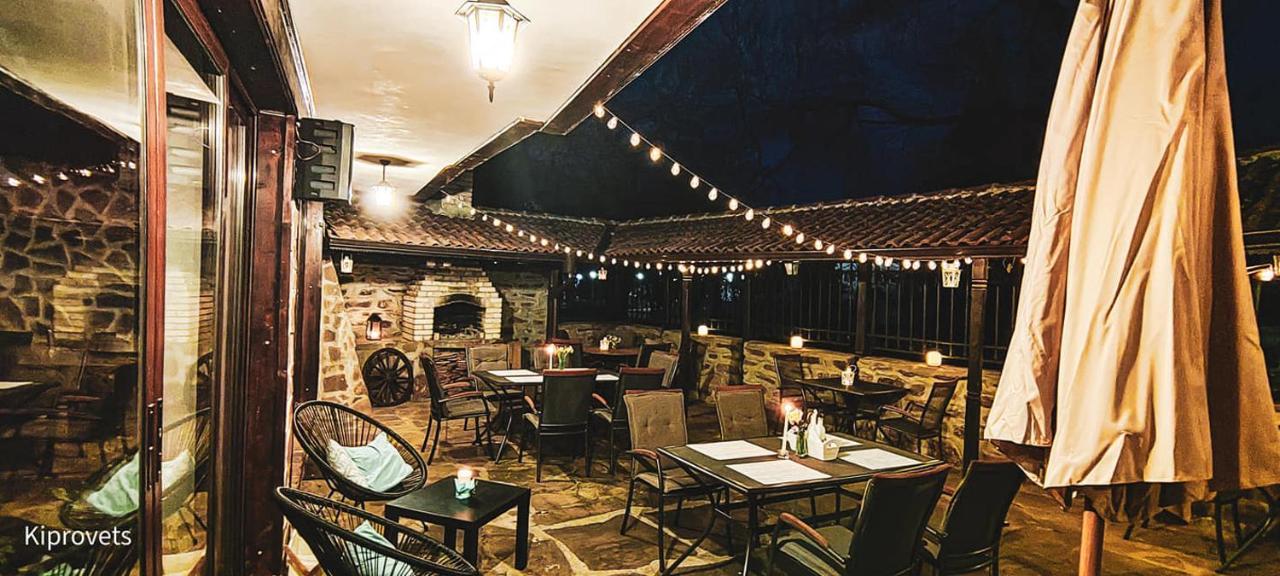 Hotel Kiprovets Chiprovtsi Bagian luar foto